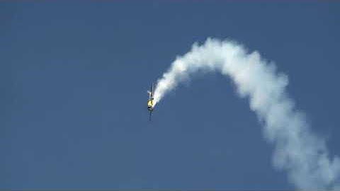 Yak 52 (Jak-52) Kristina Tumble (Lomcevak) maneuver