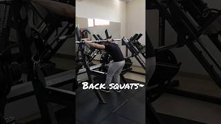 Back squats | Приседания со штангой на плечах