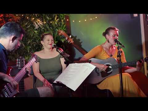 Sarah Blake Live at Cafe Roux