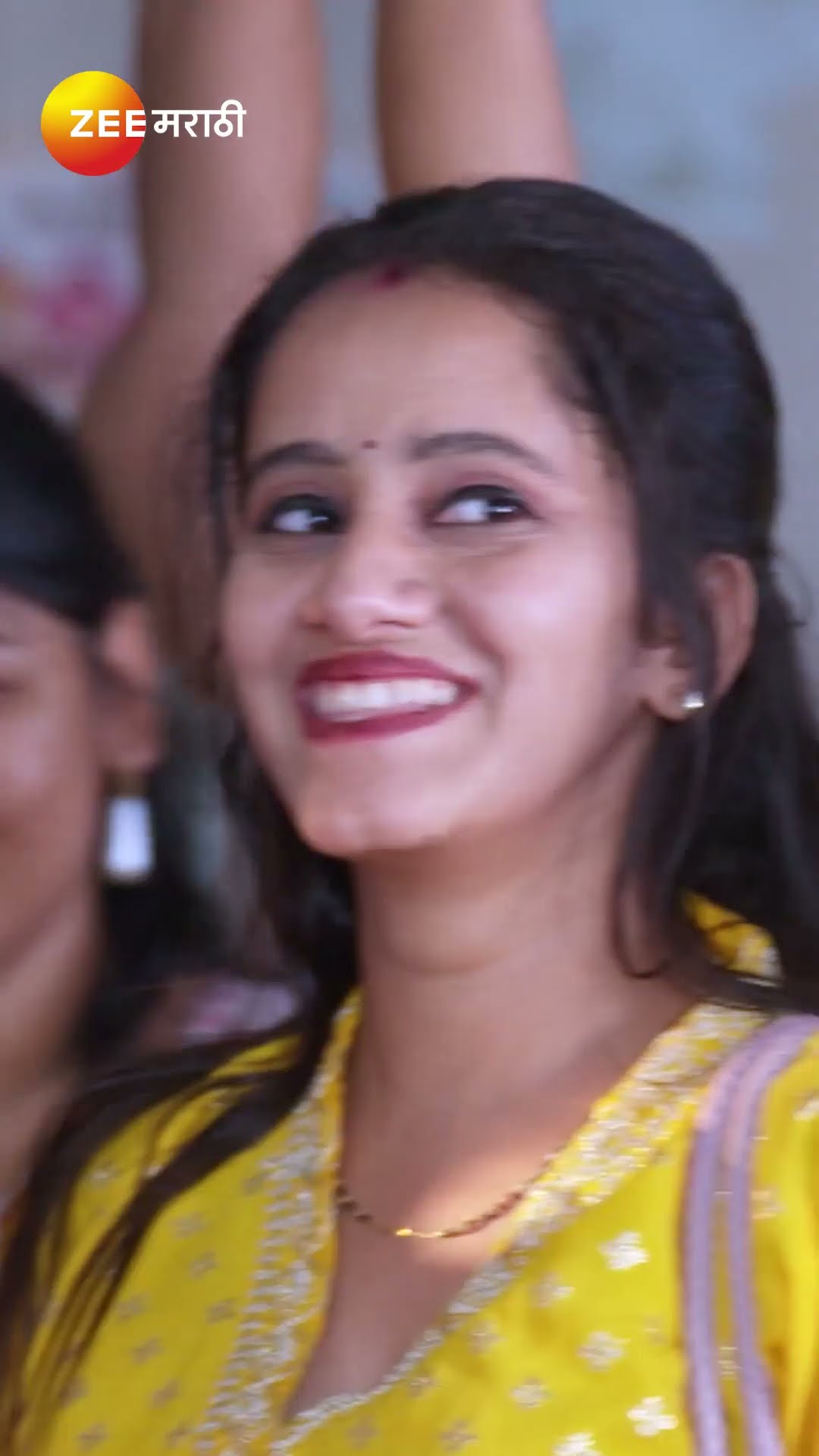 #Navri Mile Hitlerla #Shorts #Zee Marathi #Entertainment #Romantic Famiy Drama