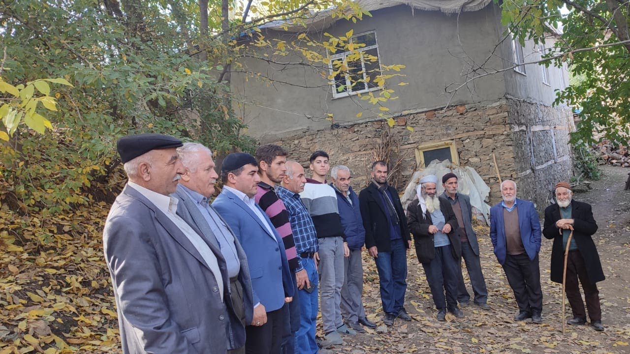 Van Bahçesaray Doğanyayla Sakız Köyü #AĞALAR  (DOĞRU AİLESİ) #müküs #bahçesaray #şakiro