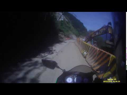 2017.11.16-台21線坍方路段{2}