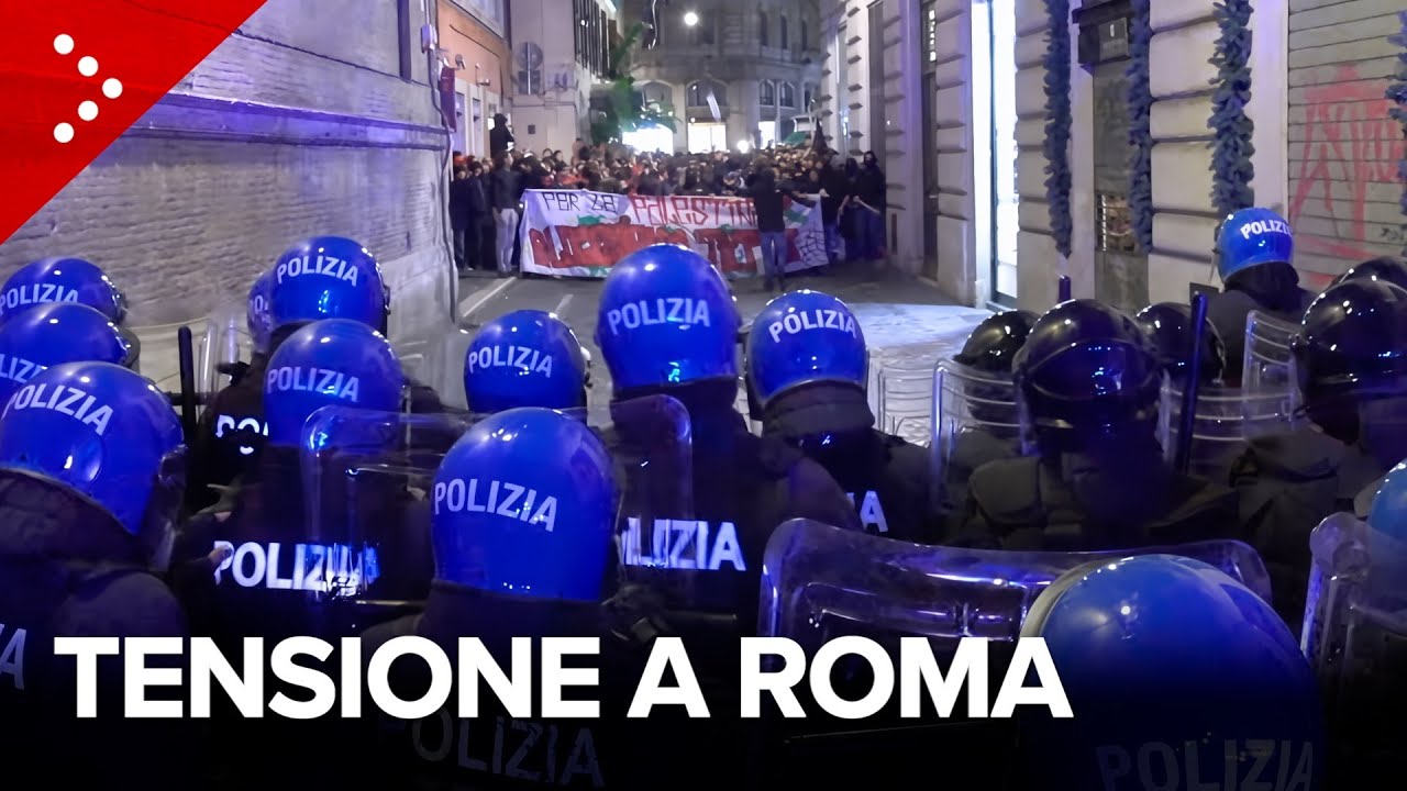 Bloccata la Flotilla, notte di forte tensione a Roma: lanci di bottiglie di vetro contro la polizia