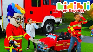 Los Niños Fingen Ser Bomberos | Los Niños Juegan A Fingir ⛑ Kidibli