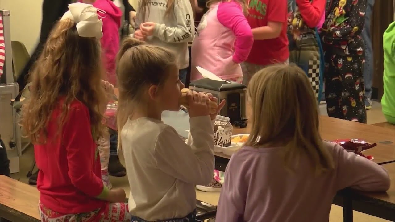 Pandemic related free school lunch program ending soon youtube