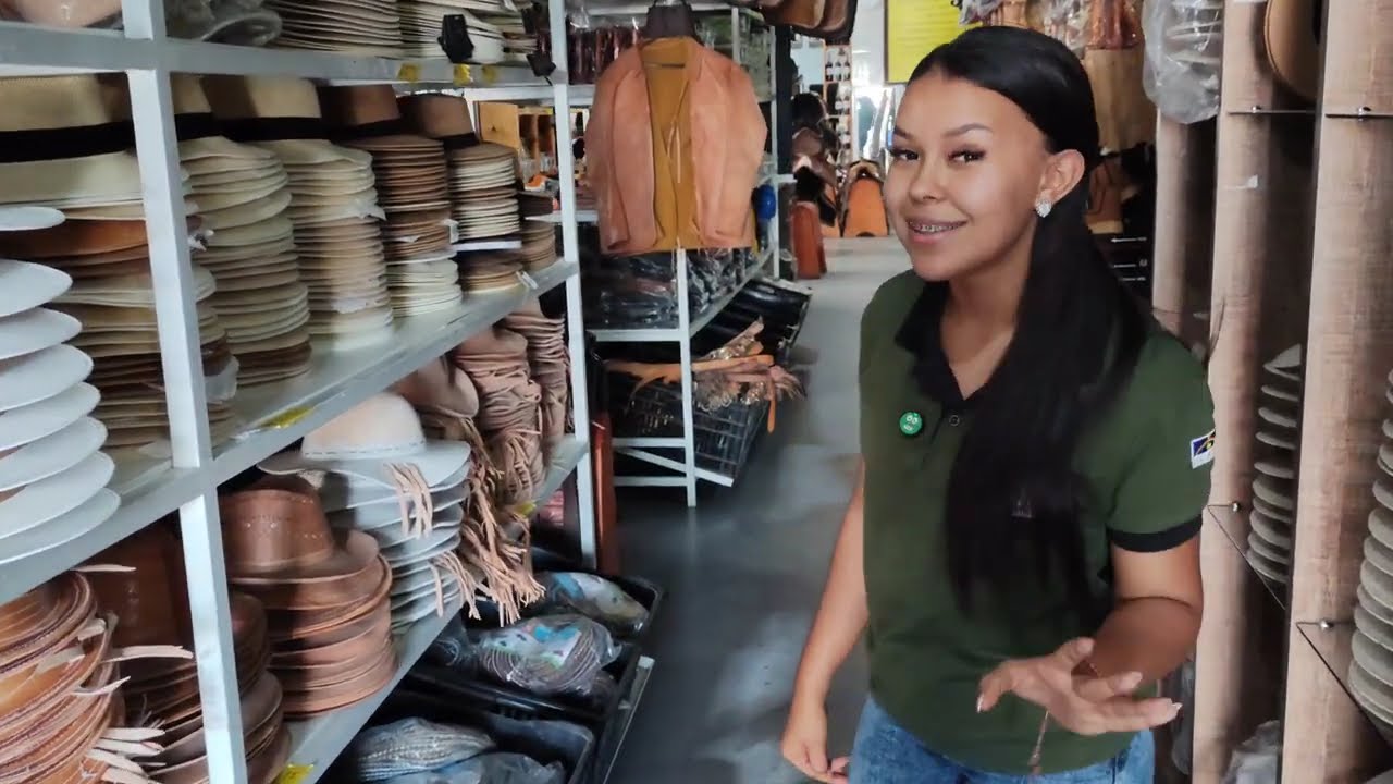 Tradição e cultura espaço couro e aço da cidade de Cachoeirinha PE veja a cidade de drone 