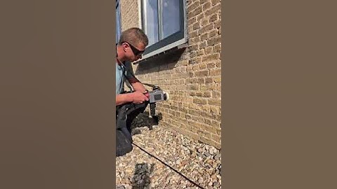 Customer feedback video for 500W pulse laser cleaning machine from Client in the Netherlands