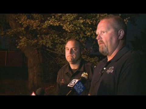 Police chase ends in crash: Willowick cruiser hits Cleveland house ...