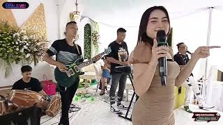 Download Lagu Dewi Aulia - Bukit Berbunga New Star Music live Jepang Pakis MP3