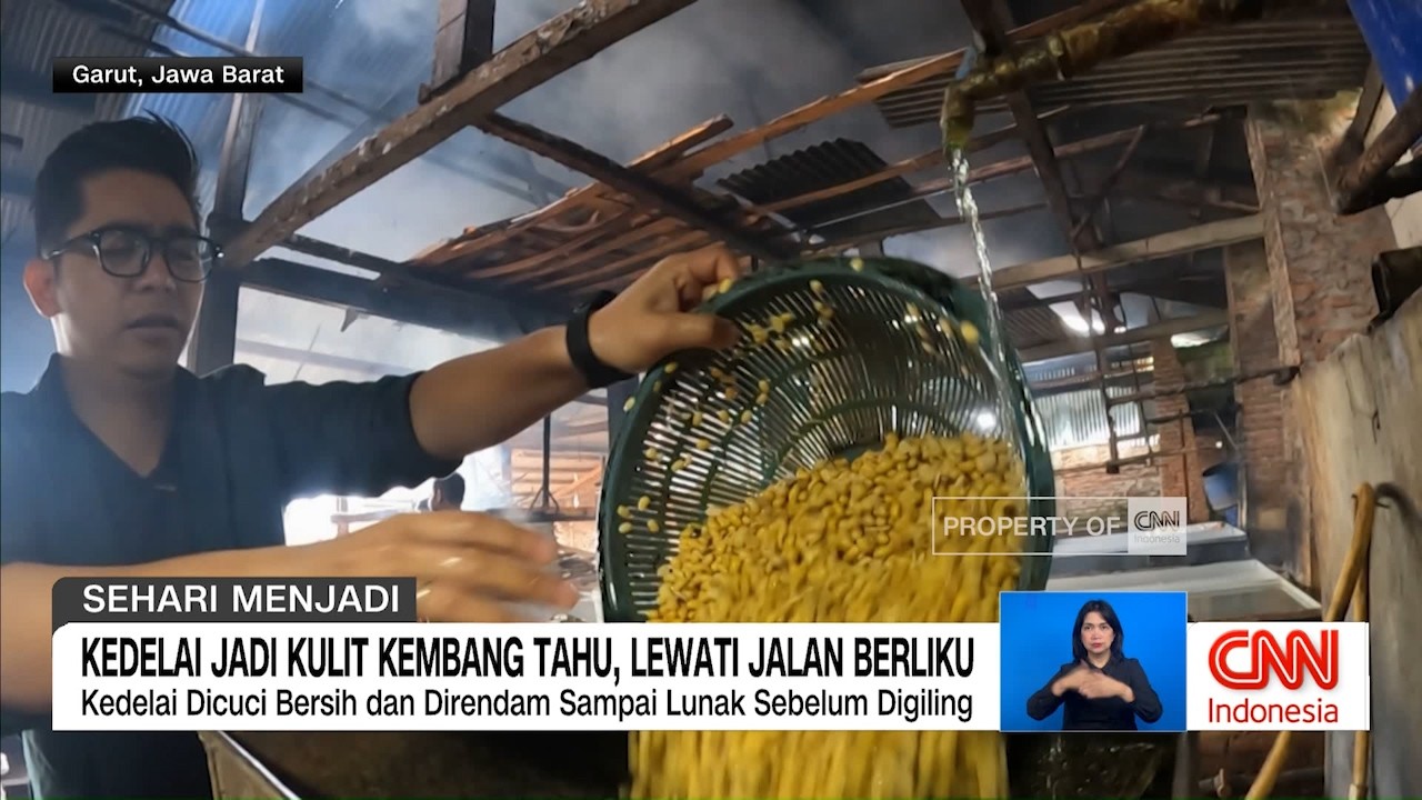 Sehari Menjadi Produsen Kulit Kembang Tahu