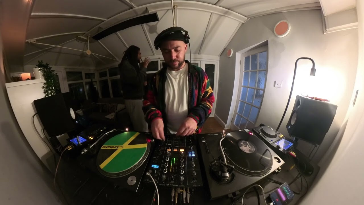 OONTS004 ft. Max Sinal