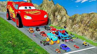 Big & Small McQueen vs Chick Hicks vs Tow Mater vs King Dinoco vs Duch Hudson - BeamNG.Drive screenshot 3