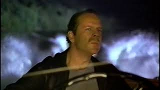 Striking Distance Tv Spot 1993