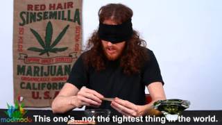 Rolling a joint with The Joint Wizard
