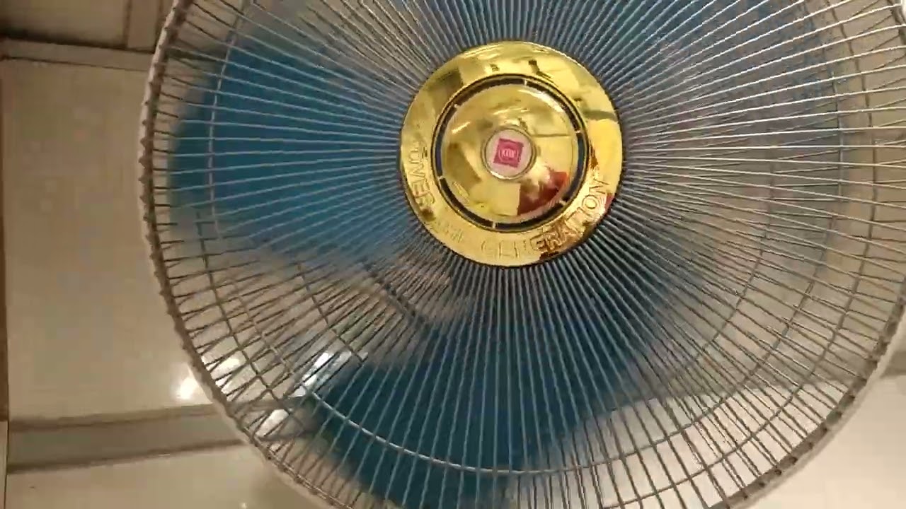 元朗政府合署2個KDK掛牆扇/掛牆風扇 1個KDK樓底扇及1個KDK掛牆風扇 - YouTube