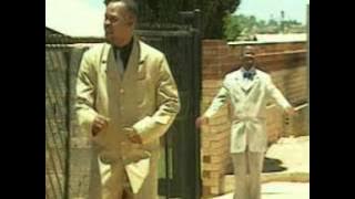 Sipho Makhabane Ft. Frans Dlamini - Hlala Nami