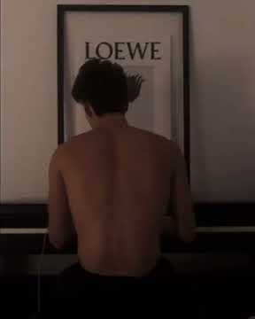 Somebody else by ManuRios