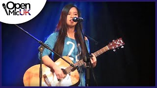 WE CAN'T STOP / PRICE TAG Mash UP - performed by SARAH CHUNG at Open Mic UK