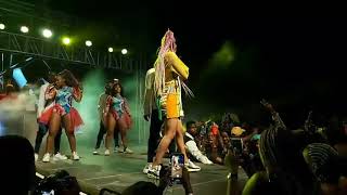 SURPRISE ya Darassa kwa ShoMadjozi Kidimbwi  Wapiga Show ya Pamoja