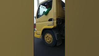 Dulu kita pernah susah senang bersama