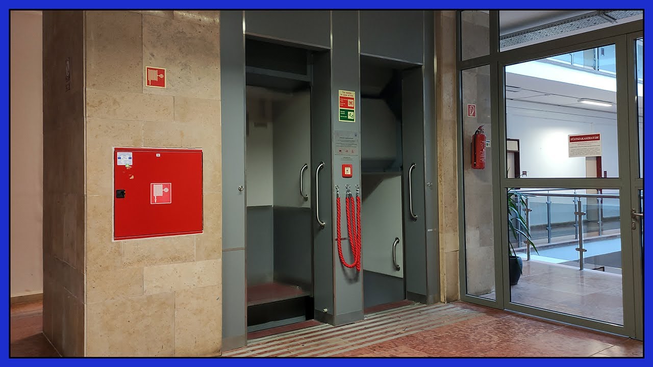 Патерностер в Университете Мишкольца