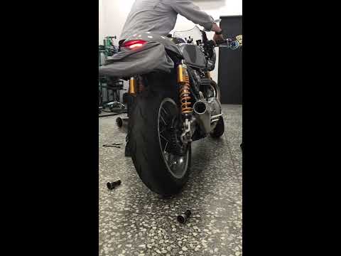 thruxton r vance and hines exhaust