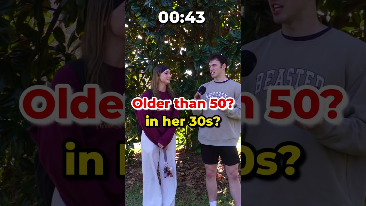 Guess Her Favorite Singer in 1 Minute!⏰
