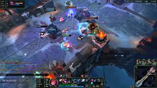 Zoe R and Urgot E Bug