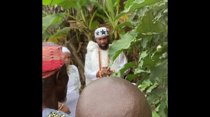 VIDEO: Nollywood actor Omogoriola Hassan now King of Uba land