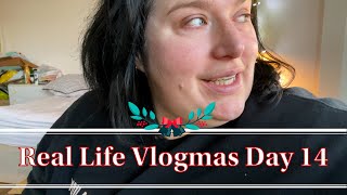Hes BACK! Vlogmas Day 14 | LiveitlikeLauren