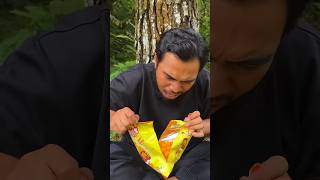 Don't let your snacks scatter #camping #snacks #lifehacks #outdoors