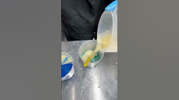 Mixing and pouring to make a unique pattern 🎨 #handcrafted #artwork #handmadesoap #naturalskincare