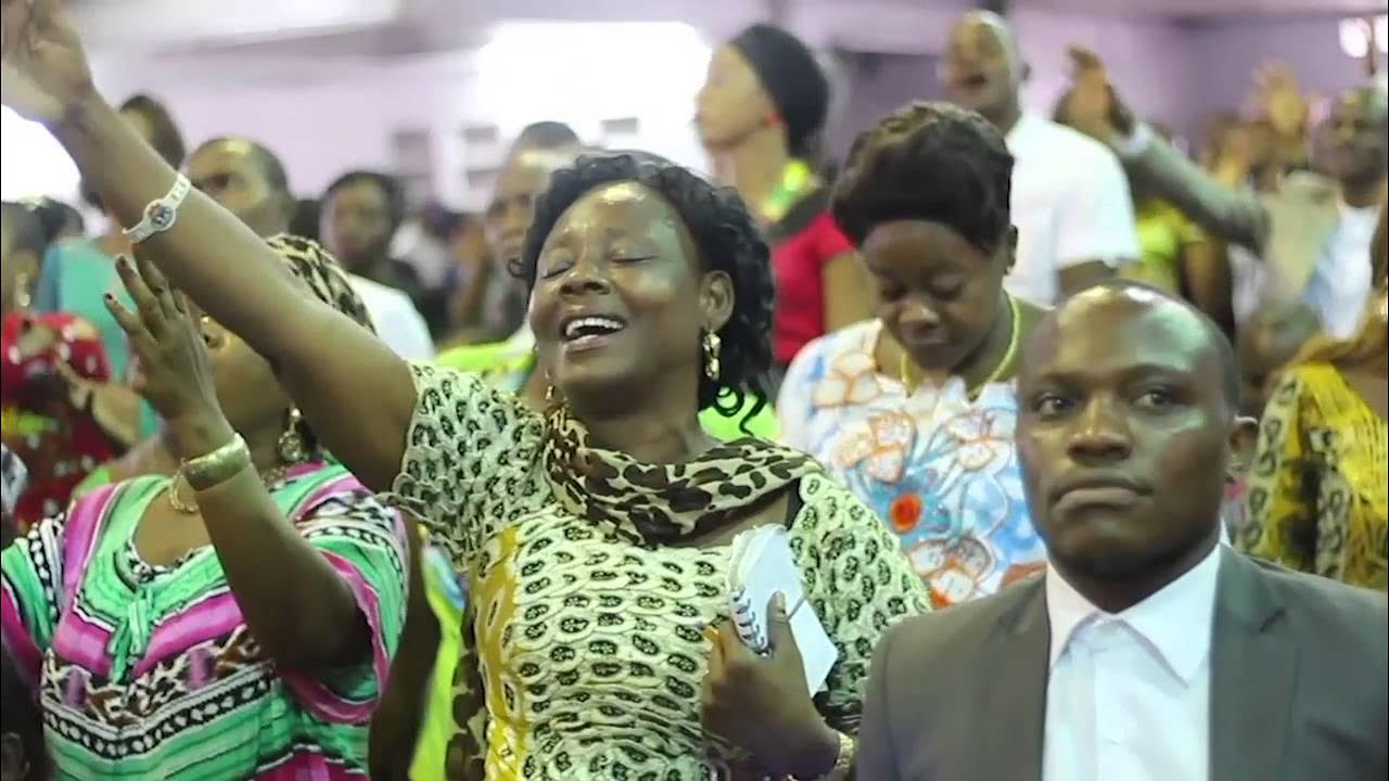 Pasteur Moise Mbiye Que le faible dise je suis fort (adoration) YouTube