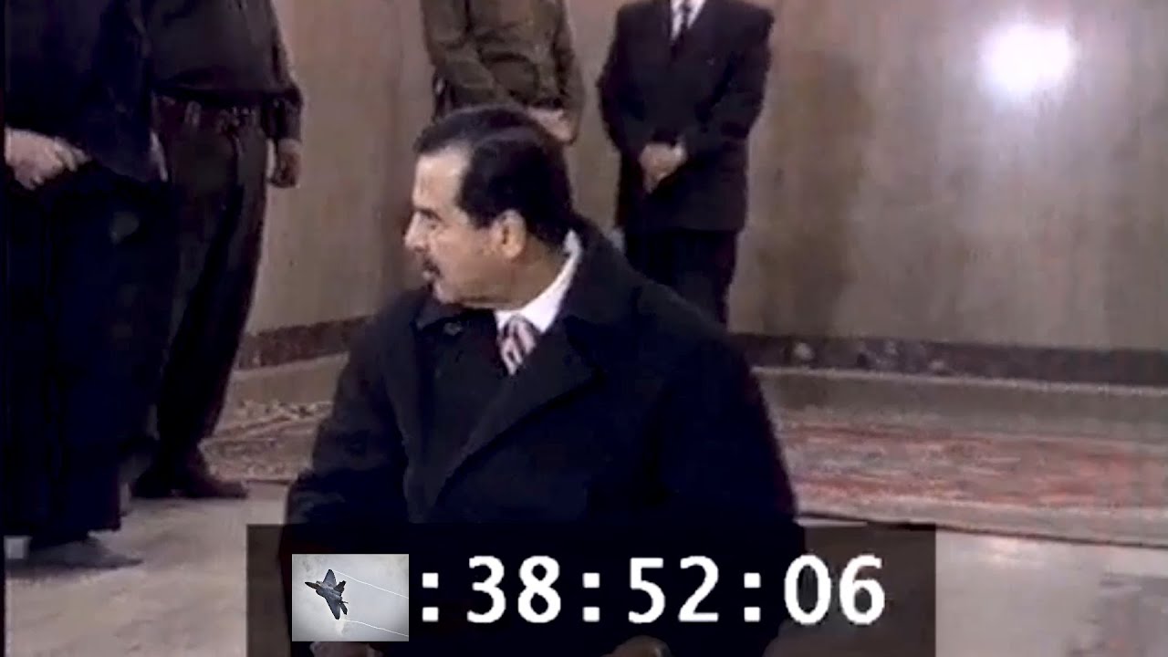 الرئيس صدام حسين في زيارة إلي مدينة النجف