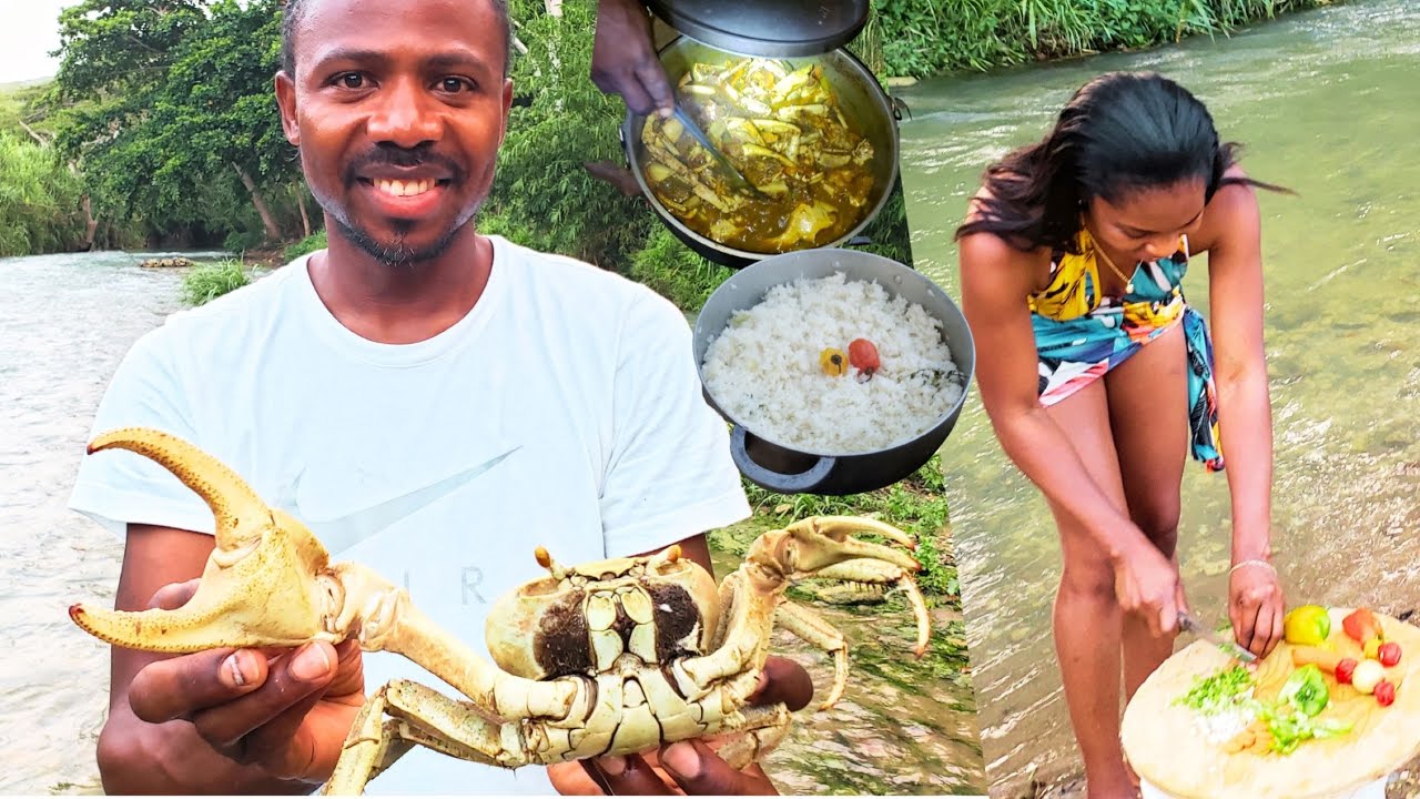 Large Land Crab Cook-out, at Beautiful River in Jamaica - YouTube