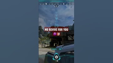 NEWCASTLE STOPS REVIVE SURPRISE ATTACK! 😈🛡😈 #shorts #apexlegends #xbox #ps4 #gaming #gameplay #gamer