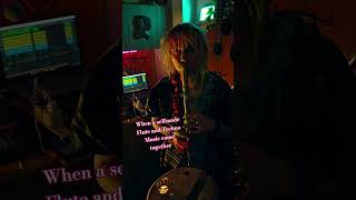 When a selfcrafted flute and techno music come. together. #folktronica #flute #techno #psytrance