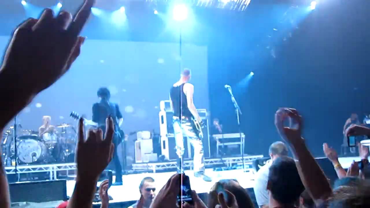Placebo live Bright Lights Lanxess Arena,Cologne 4.12.09 YouTube