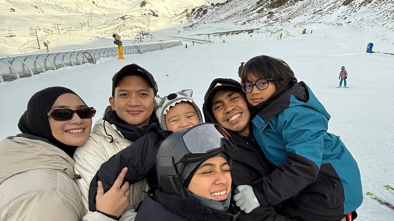 Nemenin Keluarga The Real Les Snowboard!