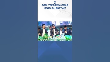 Viral Sosok Pria Tertawa Puas Duduk Sebelah Miftah Ejek Penjual Es Teh Saat Pengajian