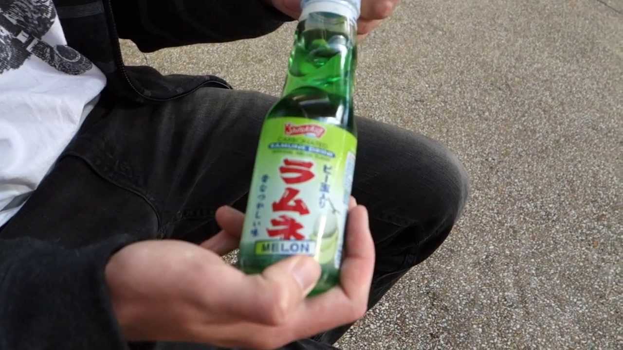 Как открыть японскую газировку / How to open japanese soda YouTube