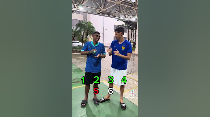 Brazilian guy doing the palm trend🇧🇷🇧🇷🤣#funny#brazil #palmtrend#trending#tiktok #fypage#street