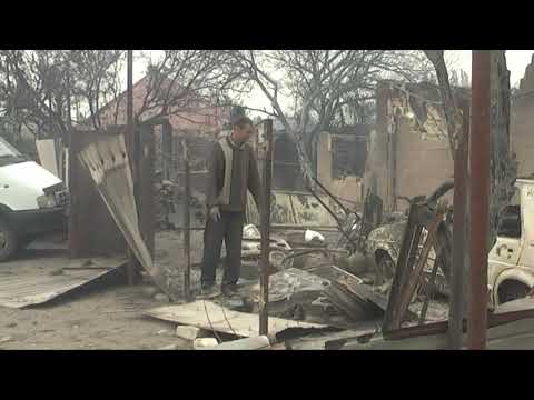 Поселок Сиротино после пожара. Сгоревшие усадьбы. Люди сами тушат дома. МЧС не успевает
