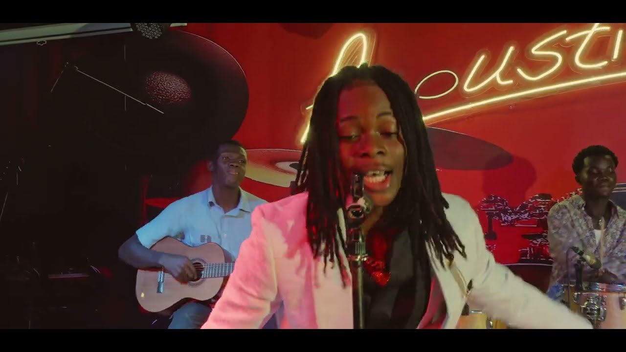 Nova Binks Feat. Marho - F.J.N (Official Video) auf YouTube ansehen Nova Binks Feat. Marho - F.J.N (Official Video) auf YouTube ansehen