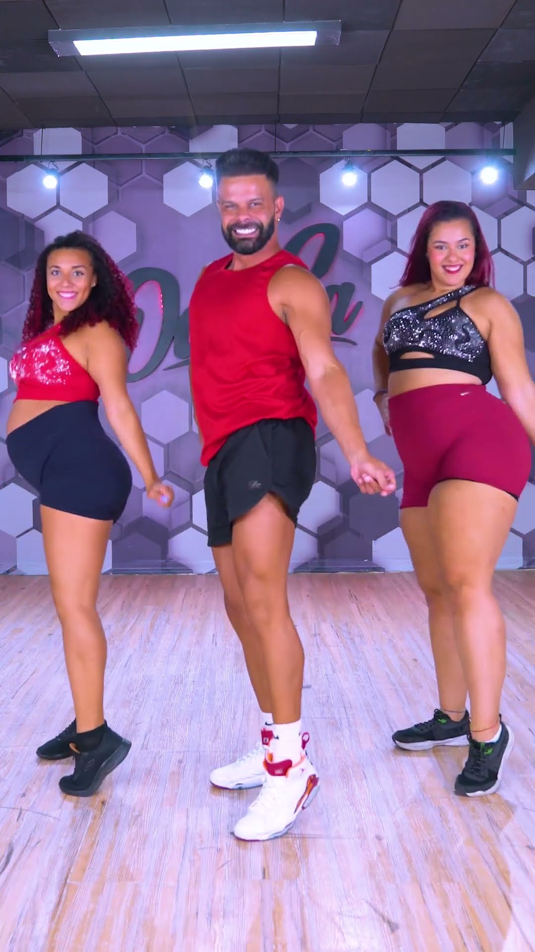 É Bom - Ludmilla - Dan-Sa / Daniel Saboya (Coreografia) #shorts