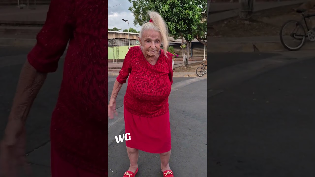 L@lita disfruta 😉 😘 #ElSalvador #LiveOutlandish #bailestiktok #virals