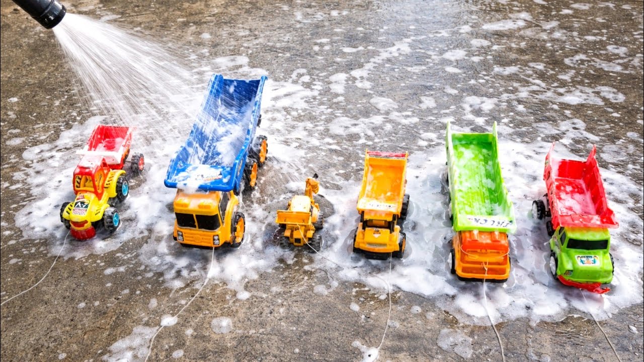 Ashok Leyland BharatBenz Tata Ace Gold  Service centre Washing Jcb 3dx tractor ? Tractor cartoon 