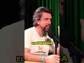 Avião Cai? Não Se Preocupe, O Álcool Te Ajuda! #shorts