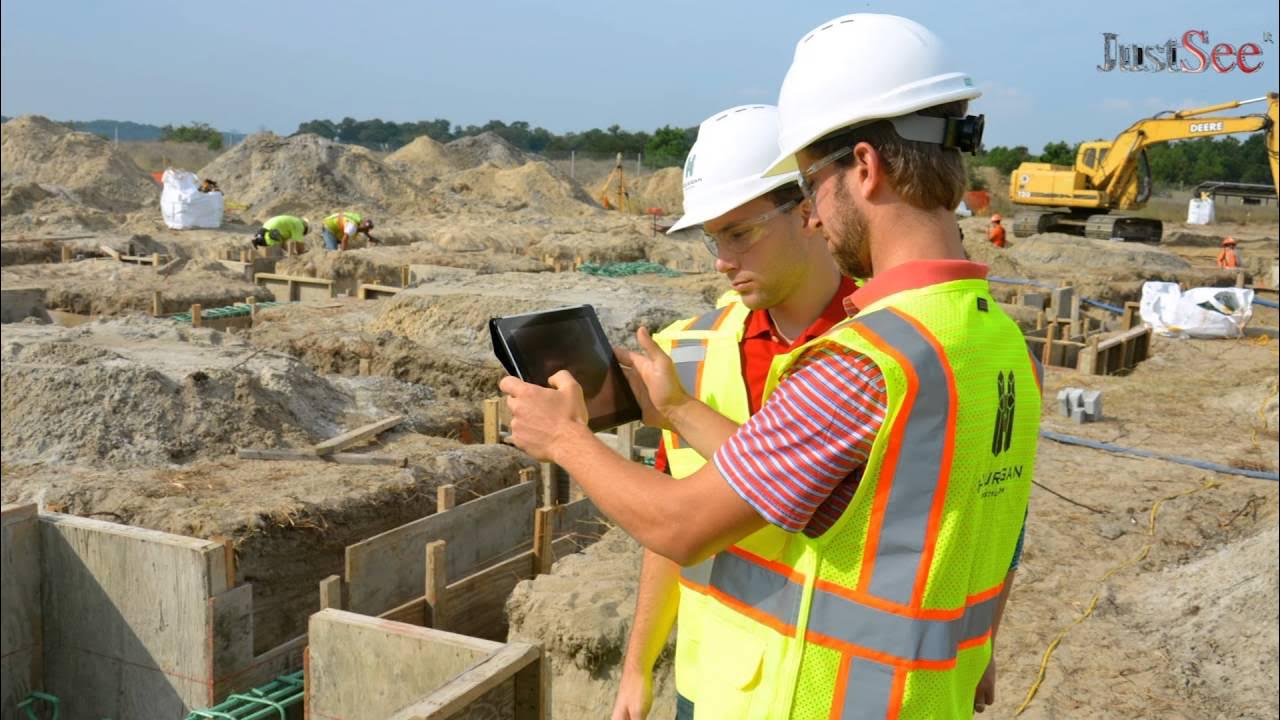 Builder advanced. Инженер на стройке. Строитель. Адванс фирма. Builder advanced.