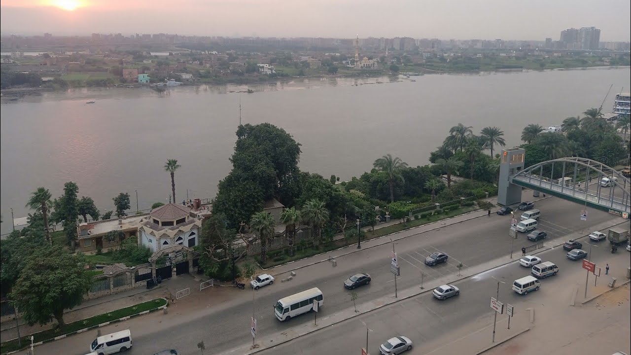 شقق للبيع في القاهره صف أول على النيل كورنيش المعادى فيو رائع يستحق المشاهدة